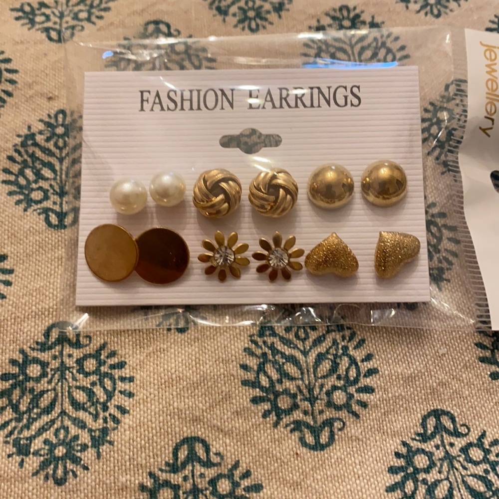 Assorted fashion earrings